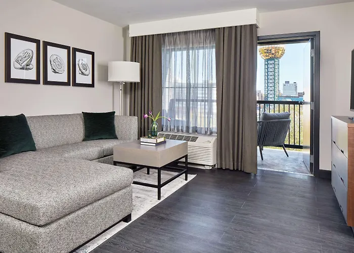 Cumberland House Knoxville, Tapestry Collection By Hilton