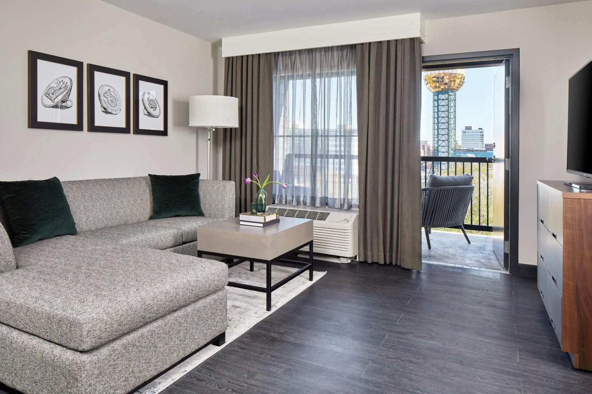 Cumberland House Knoxville, Tapestry Collection By Hilton Hotel Knoxville